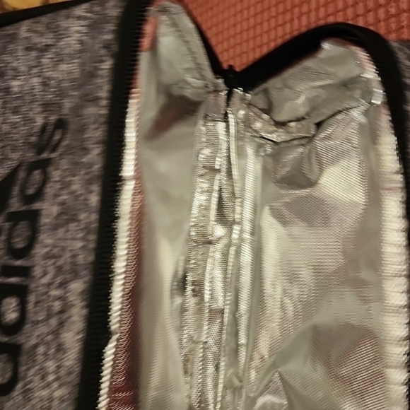 ADIDAS INSULATED LUNCH TOTE - Picture 3 of 8